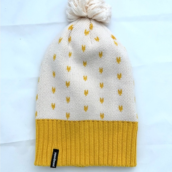 Patagonia K’s Powder Town Beanie - Picture 2 of 5